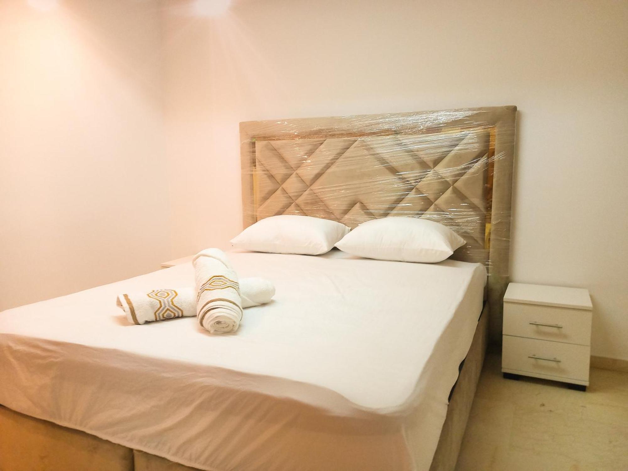 Appartement A Malabata En Face Centre Commercial Megarama & La Gare De Tgv M2 Tanger Exteriör bild